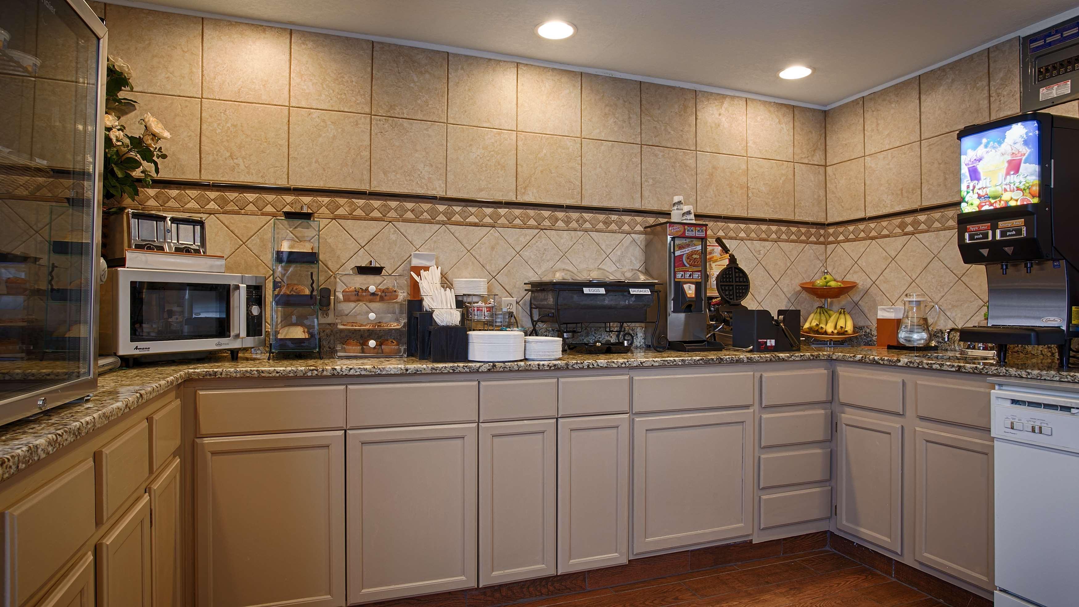 Best Western Ottawa Inn エクステリア 写真