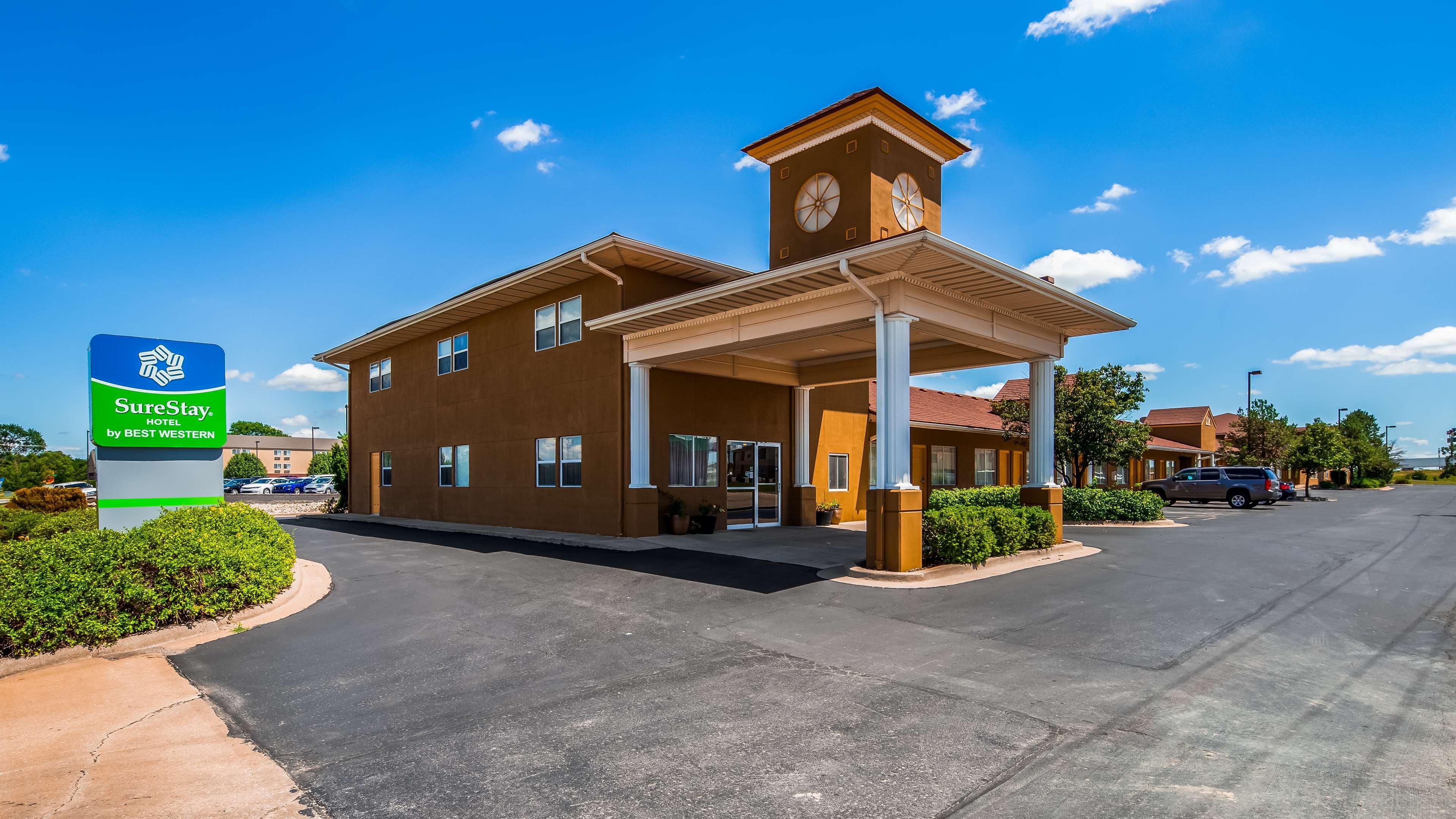 Best Western Ottawa Inn エクステリア 写真